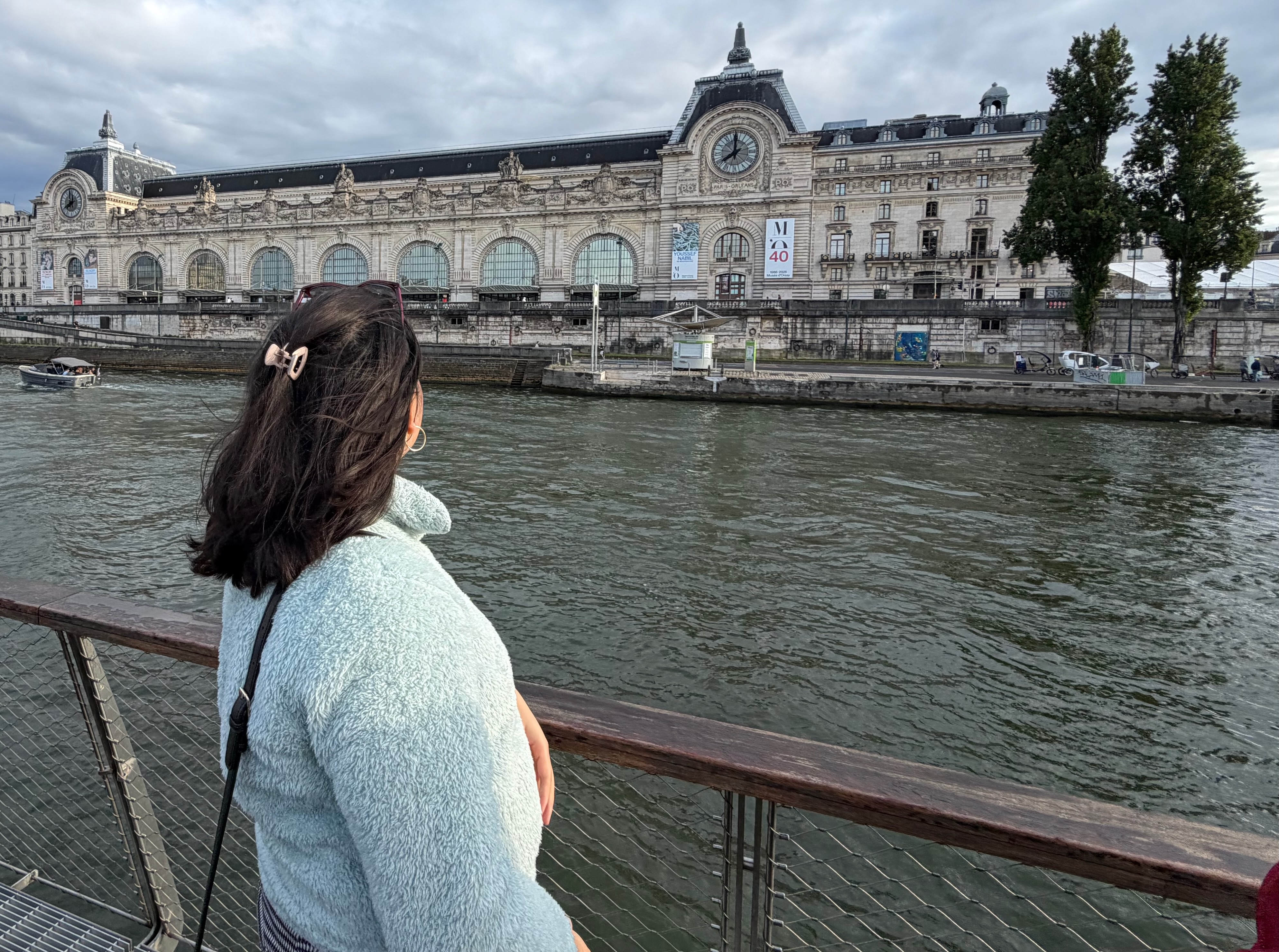 Sania at the Musée d'Orsay, Paris